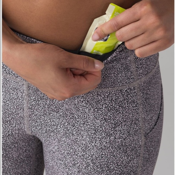 Lululemon Pace Rival Crop Leggings (22") Sea Spray Alpine White Dark Chrome/ Blk - Picture 16 of 16